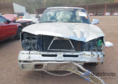 2003 Chevrolet Silverado 1500 Ls из США, поврежденный, VIN 1GCEC14VX3Z150819